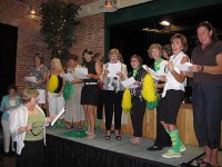 Alana11  Entertaining ladies!